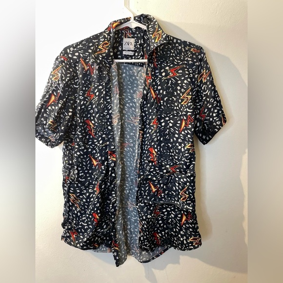 Zara viscose, button-down shirt size medium - Picture 4 of 7